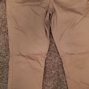 No Boundries, Camel jeans